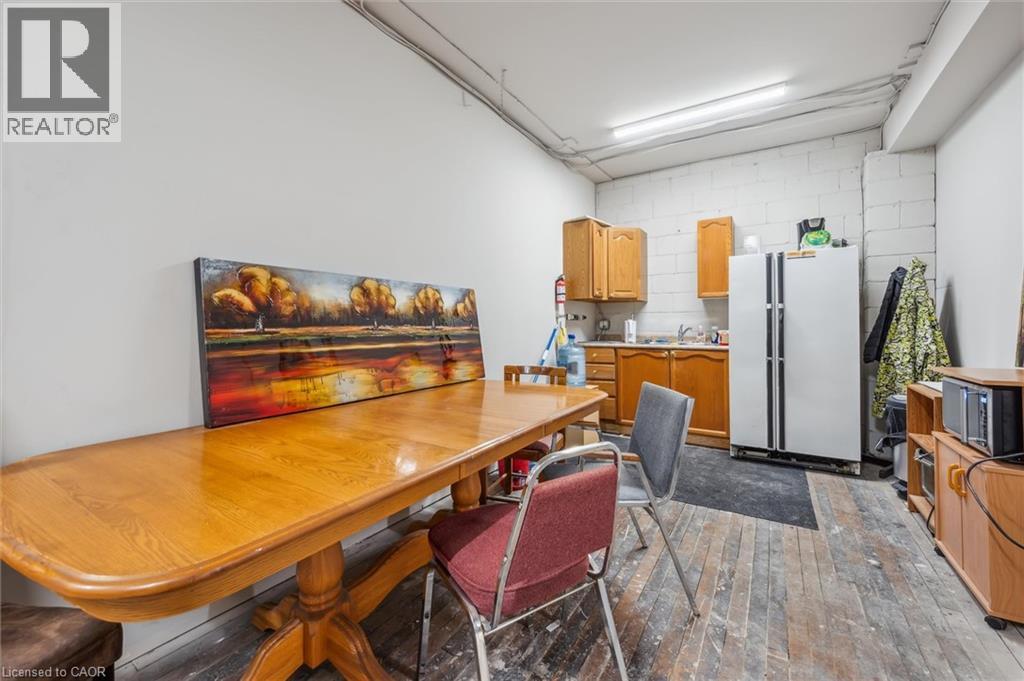 326 Wellington Street N, Kitchener, Ontario  N2H 5K9 - Photo 4 - 40751143