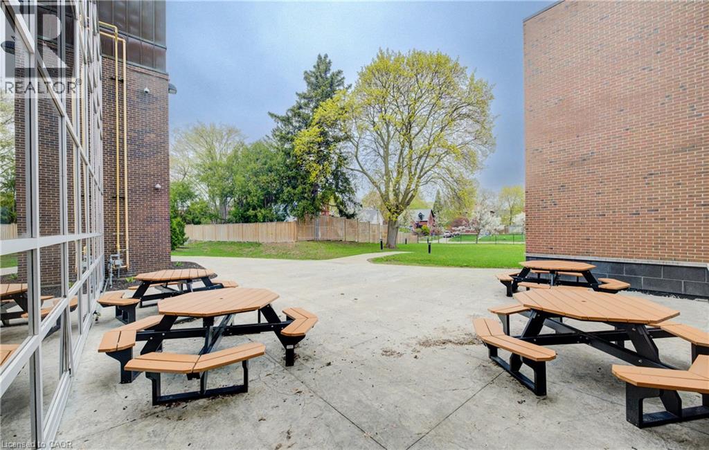100 Erb Street E, Waterloo, Ontario  N2J 1L9 - Photo 44 - 40727429