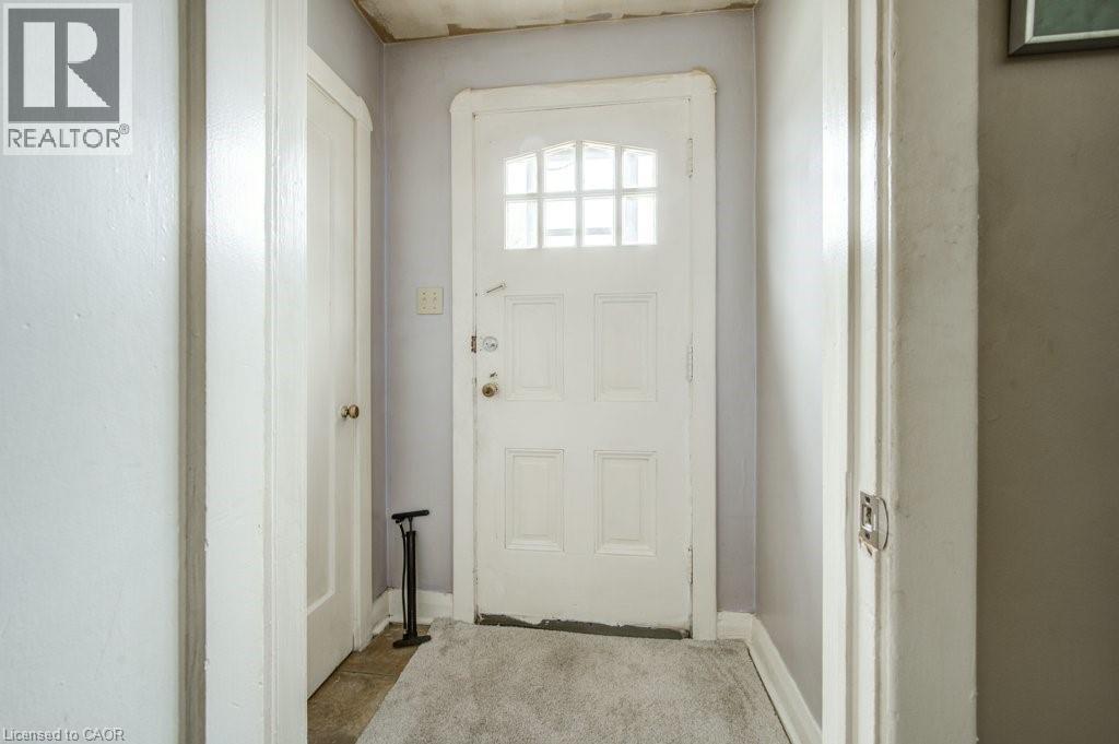 Property at 1121 TRAFALGAR Street image 4