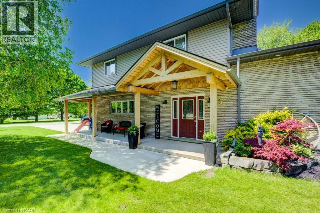 194 Queen Street, Atwood, Ontario  N0G 1B0 - Photo 5 - 40736576
