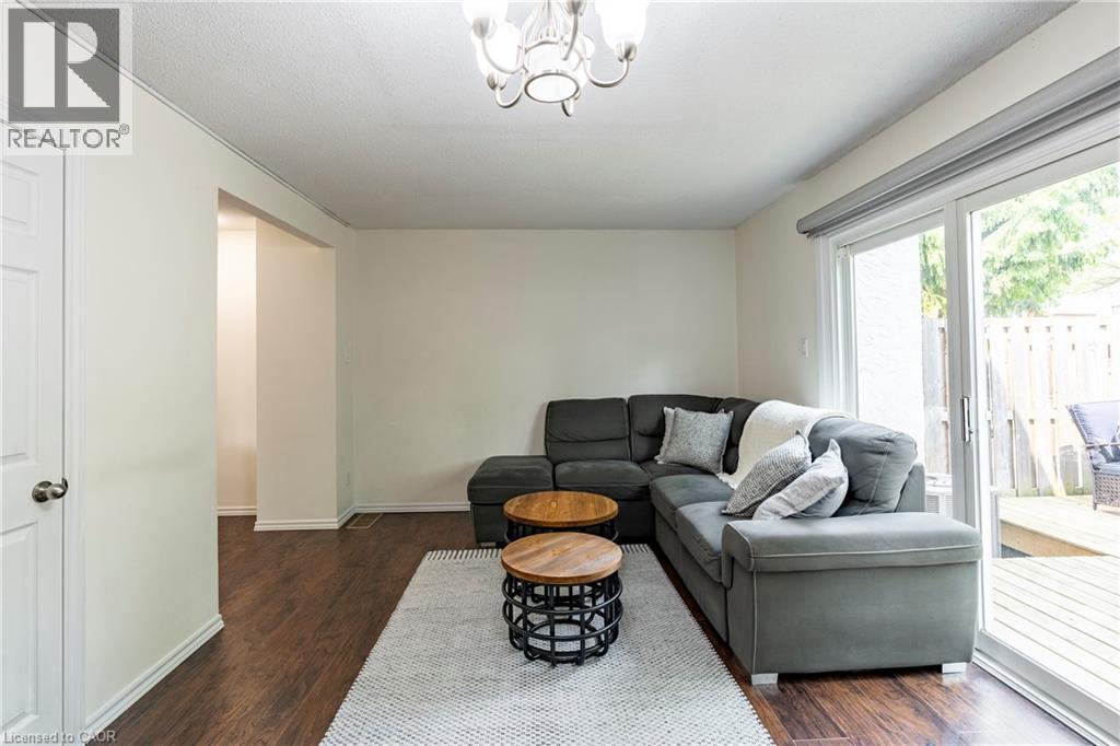 411 Keats Way Unit# 4, Waterloo, Ontario  N2L 5S7 - Photo 9 - 40737607