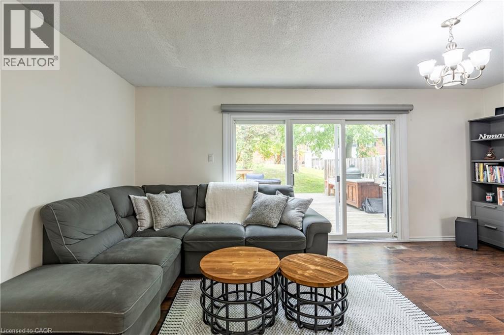 411 Keats Way Unit# 4, Waterloo, Ontario  N2L 5S7 - Photo 7 - 40737607