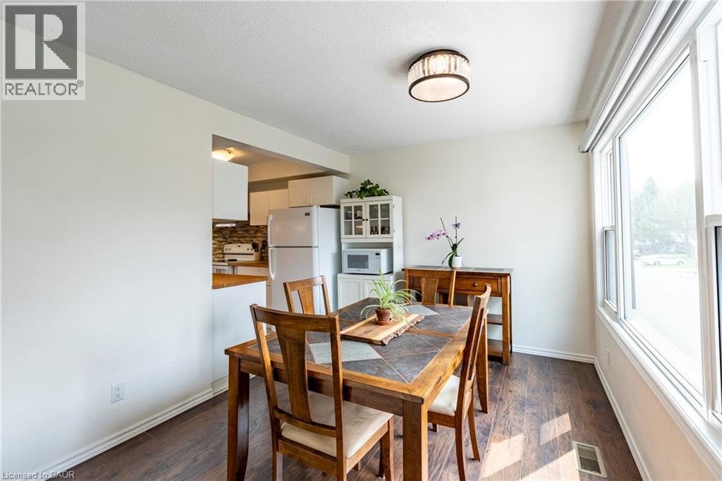 411 Keats Way Unit# 4, Waterloo, Ontario  N2L 5S7 - Photo 17 - 40737607