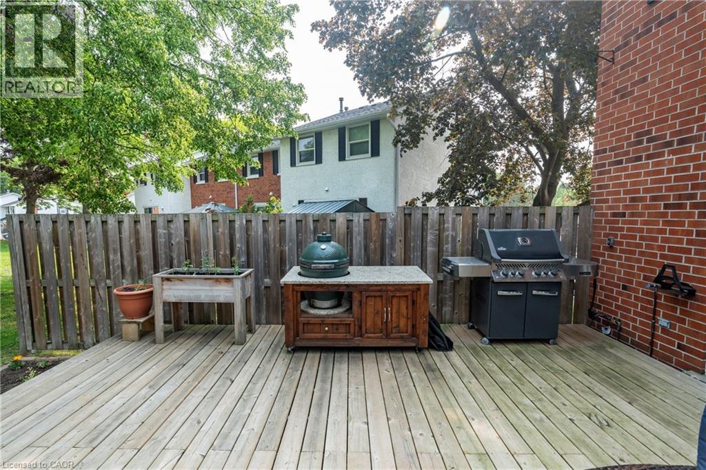 411 Keats Way Unit# 4, Waterloo, Ontario  N2L 5S7 - Photo 35 - 40737607
