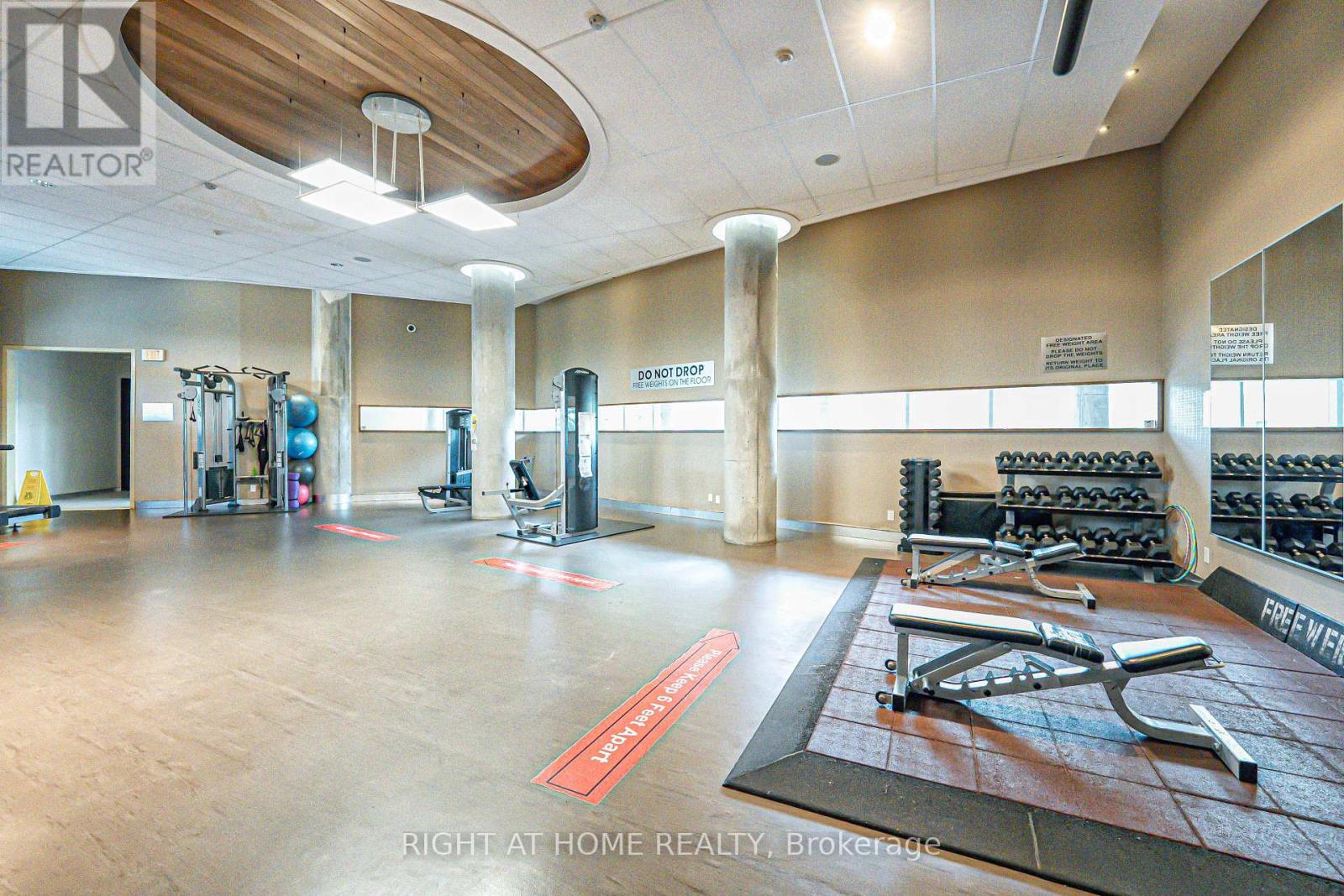 809 - 273 South Park Road, Markham (Commerce Valley), Ontario  L3T 0B5 - Photo 19 - N12351725