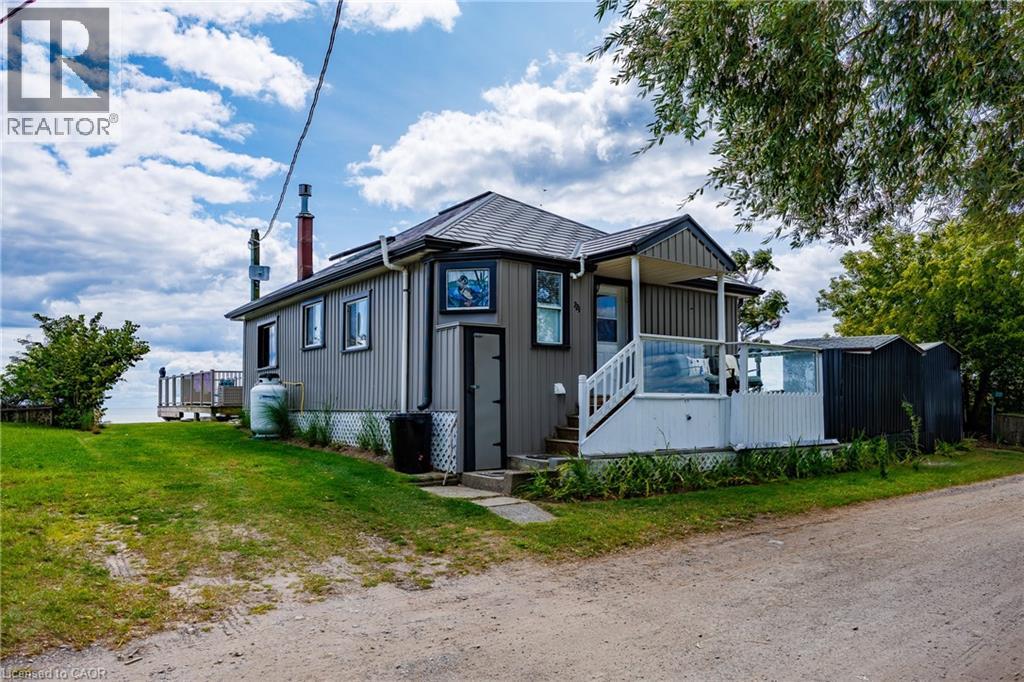 221-223 Hastings Dr, Port Rowan, Ontario  N0E 1M0 - Photo 1 - 40739493