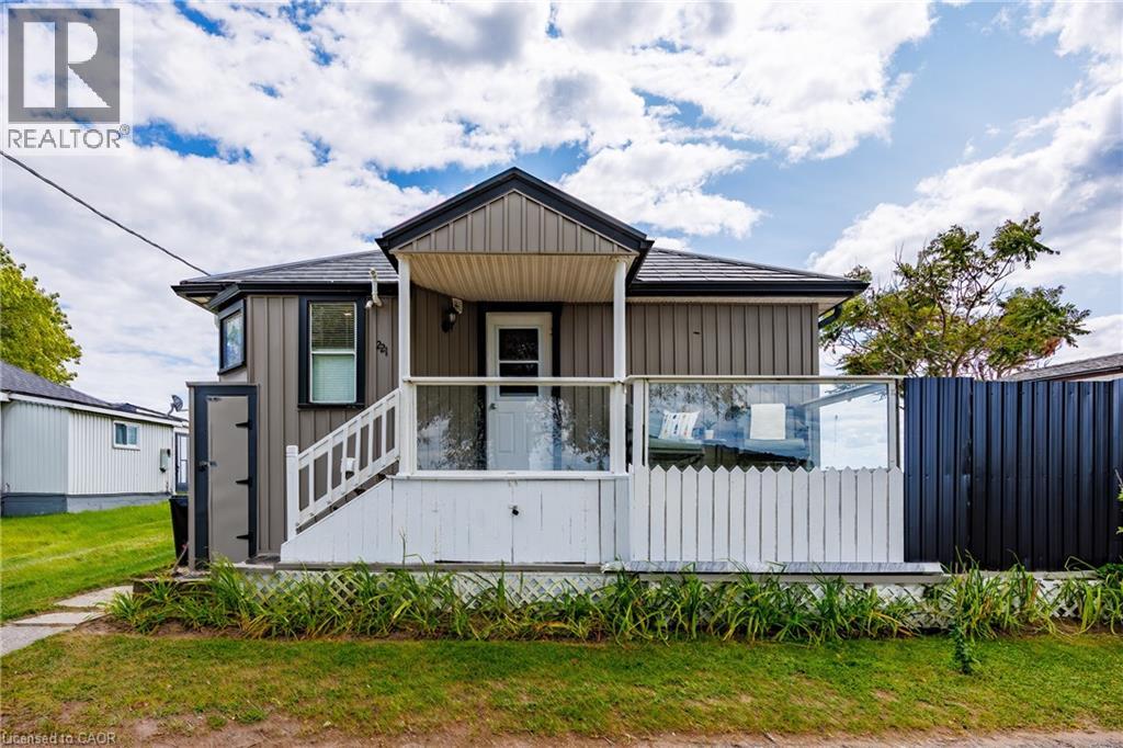 221-223 Hastings Dr, Port Rowan, Ontario  N0E 1M0 - Photo 2 - 40739493