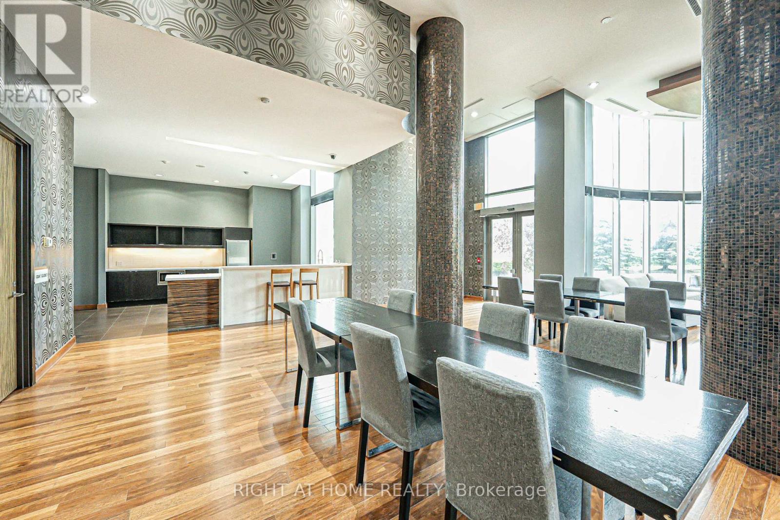 809 - 273 South Park Road, Markham (Commerce Valley), Ontario  L3T 0B5 - Photo 44 - N12351725
