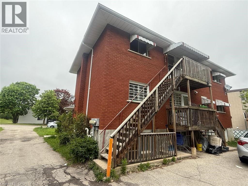 Property at 93 BRYBECK Crescent image 4