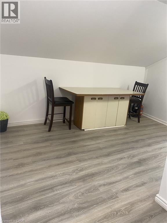 48 Ainslie Street S, Cambridge, Ontario  N1R 3J4 - Photo 4 - 40742595