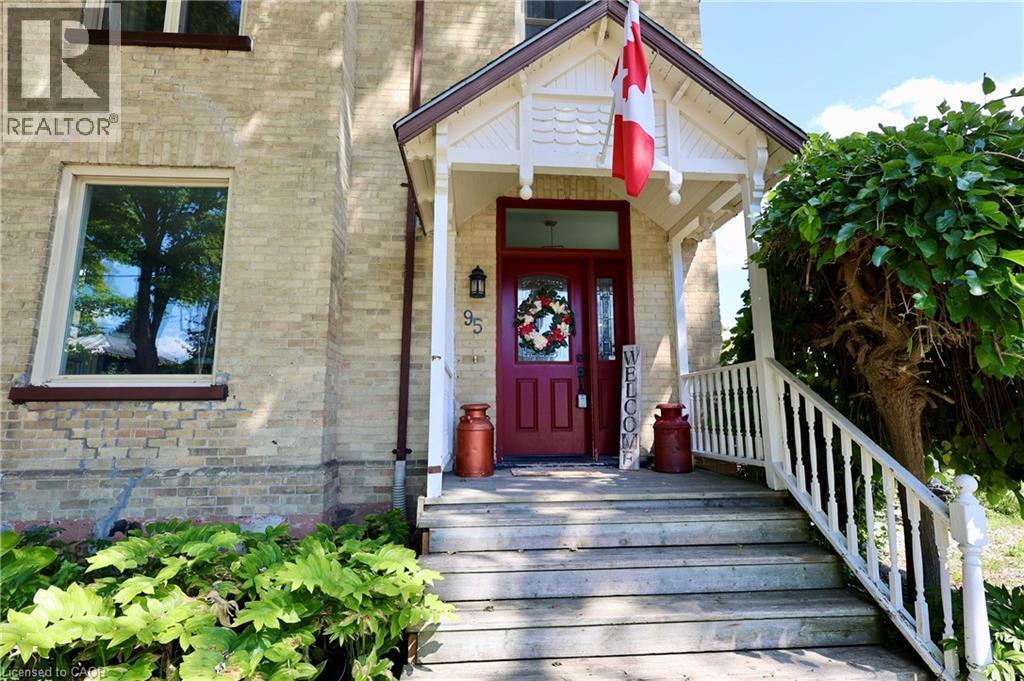 95 John Street S, Harriston, Ontario  N0G 1Z0 - Photo 4 - 40743759