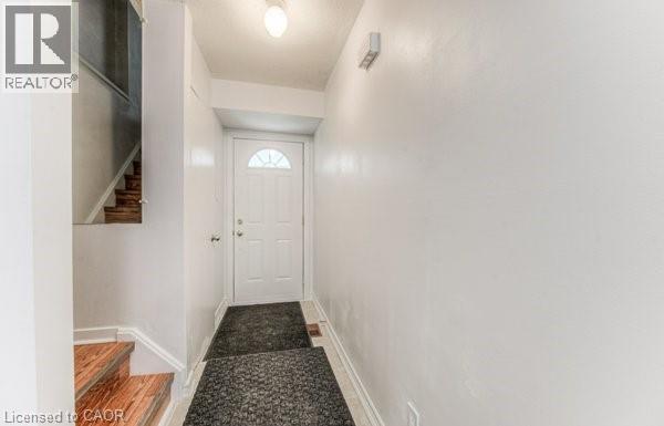 Property at 301E BLUEVALE Street N image 4
