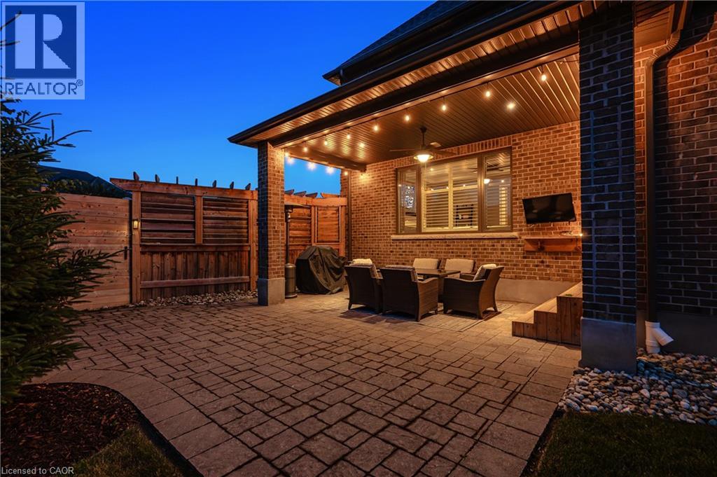 546 Manor Ridge Crescent, Waterloo, Ontario  N2K 0B4 - Photo 46 - 40744150