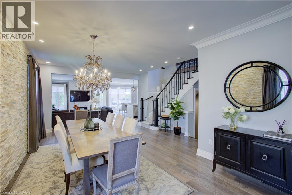 Property at 21 PREVOST Court image 5