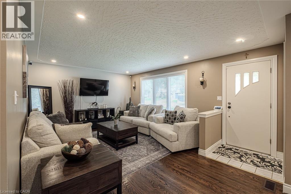 Property at 135 DORSET Road image 5