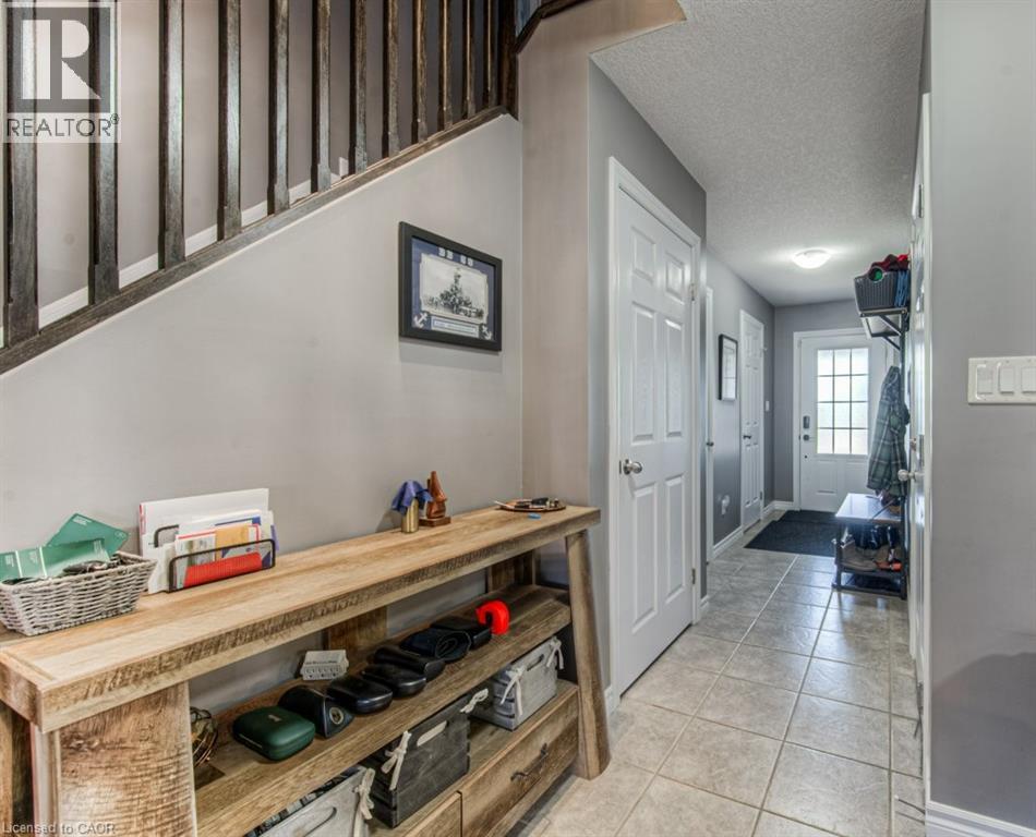42 Eliza Avenue, Kitchener, Ontario  N2E 0B9 - Photo 11 - 40747912