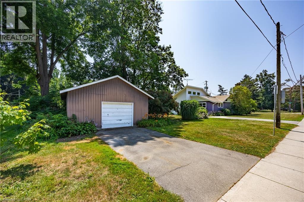 Property at 228 REGENT Avenue image 5