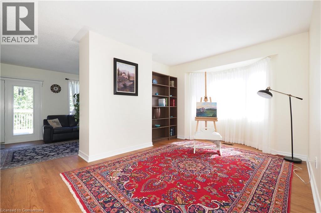 Property at 48 LYNNVALLEY Crescent image 5