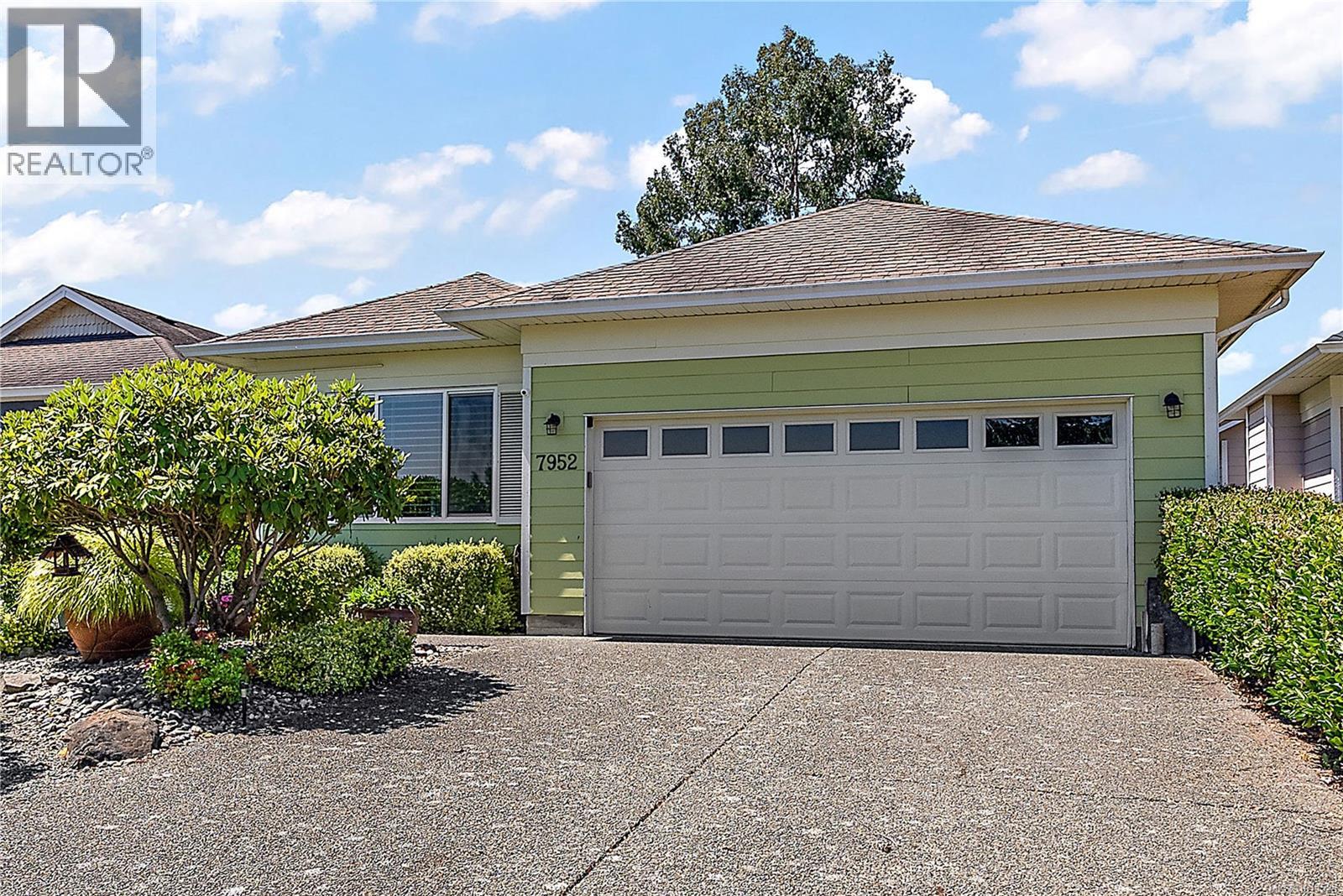 Property at 7952 Polo Park Cres image 1