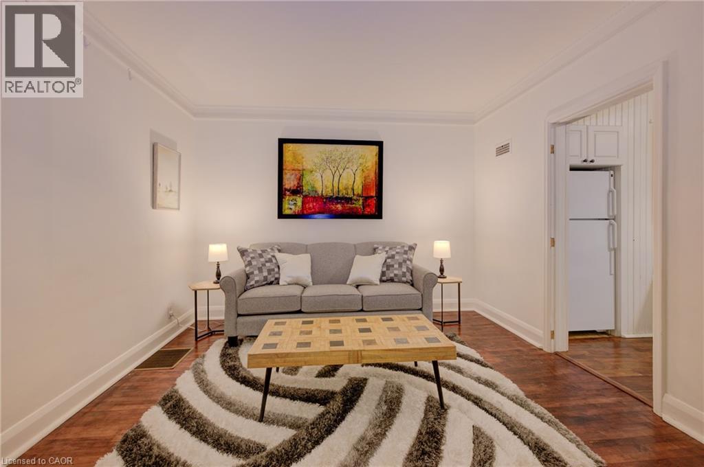Property at 3 ST CHARLES Street W image 3