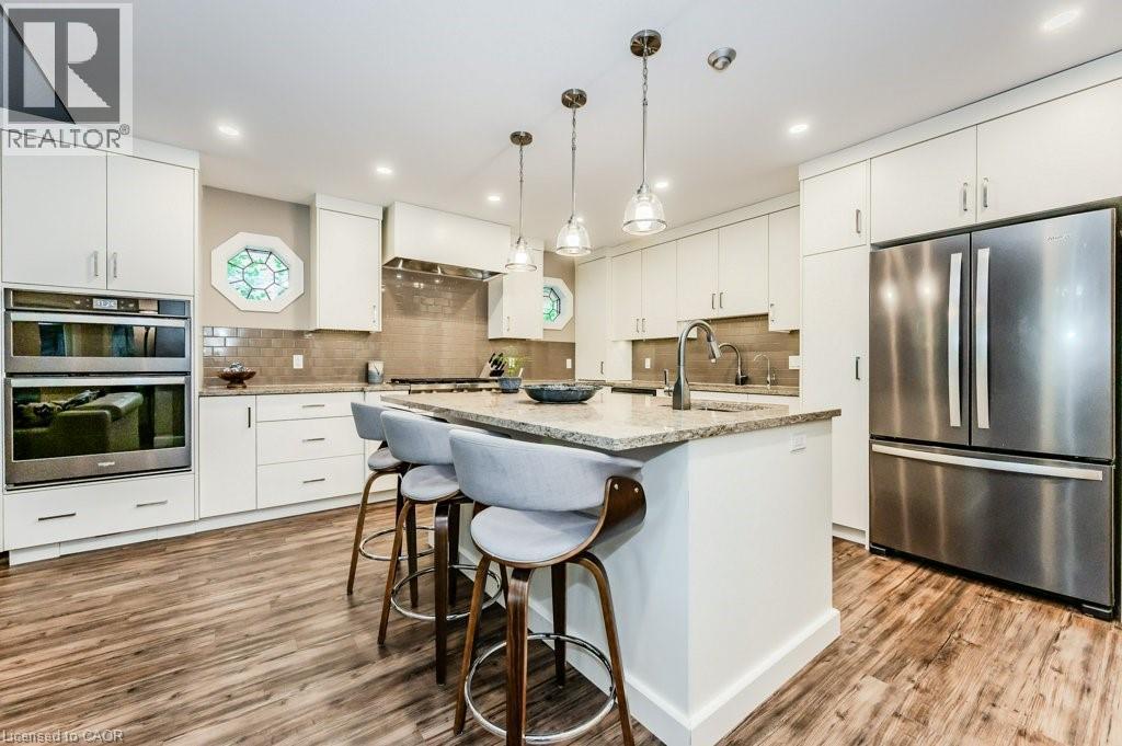 219 Corrie Crescent, Waterloo, Ontario  N2L 5W3 - Photo 9 - 40721981