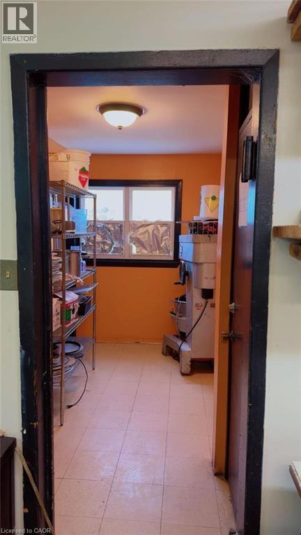 390 Courtland Avenue E, Kitchener, Ontario  N2G 2W2 - Photo 15 - 40723773