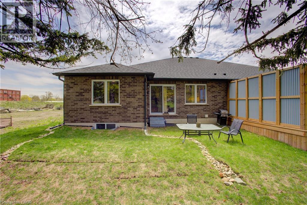 11 Malcolm Crescent, Listowel, Ontario  N4W 3X8 - Photo 28 - 40724678