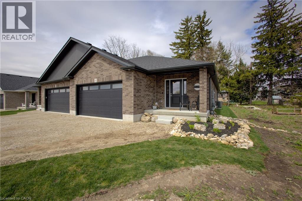 11 Malcolm Crescent, Listowel, Ontario  N4W 3X8 - Photo 2 - 40724678