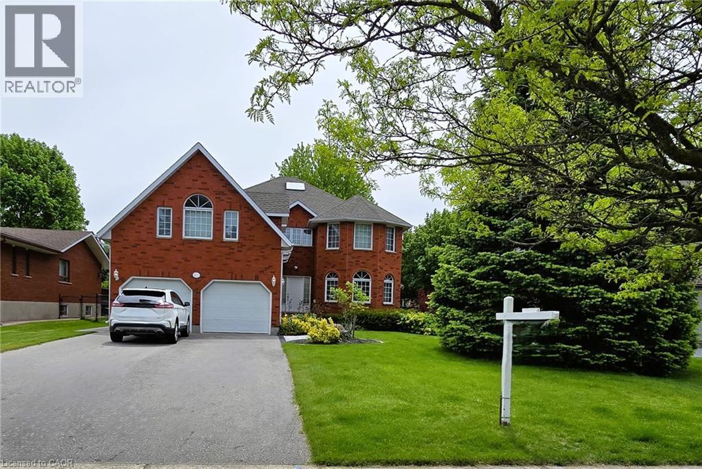 Property at 401 FORESTLAWN Road image 2