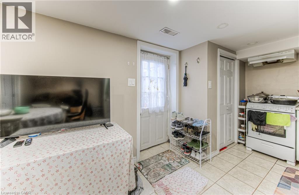 3 Brock Street, Kitchener, Ontario  N2M 1A4 - Photo 1 - 40733906