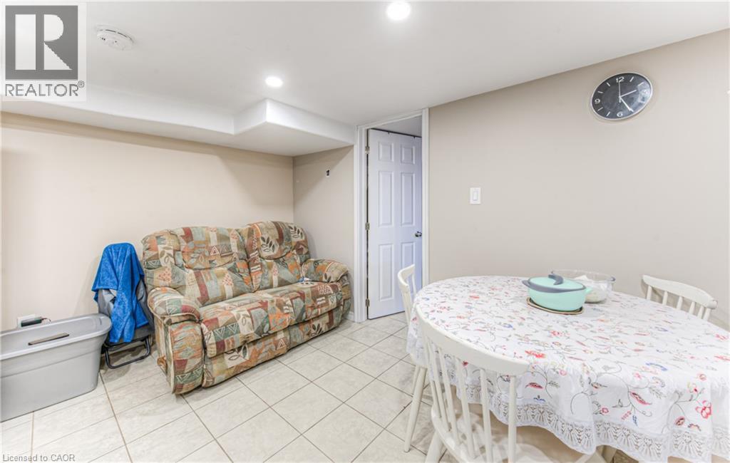 3 Brock Street, Kitchener, Ontario  N2M 1A4 - Photo 3 - 40733906