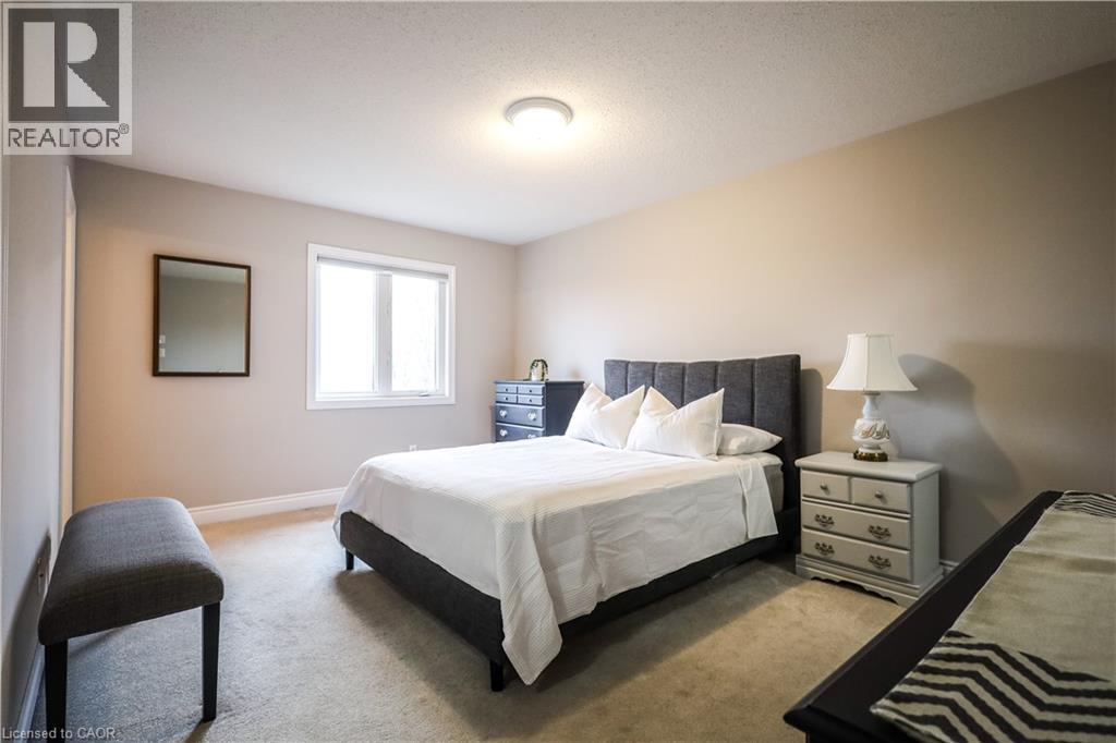 686 Wendy Culbert Crescent Unit# 5, Newmarket, Ontario  L3X 0A4 - Photo 21 - 40735951