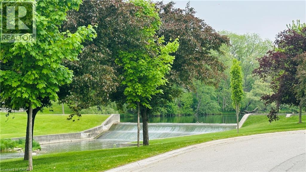 Photo 41 of 43 for 27 Triebner Street