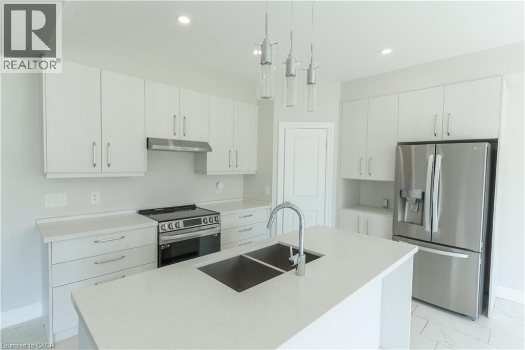 27 Triebner Street, Exeter, Ontario  N0M 1S7 - Photo 8 - 40737096