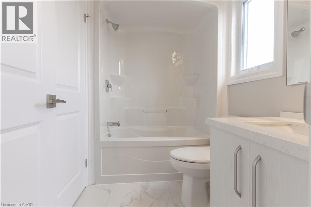 27 Triebner Street, Exeter, Ontario  N0M 1S7 - Photo 32 - 40737096
