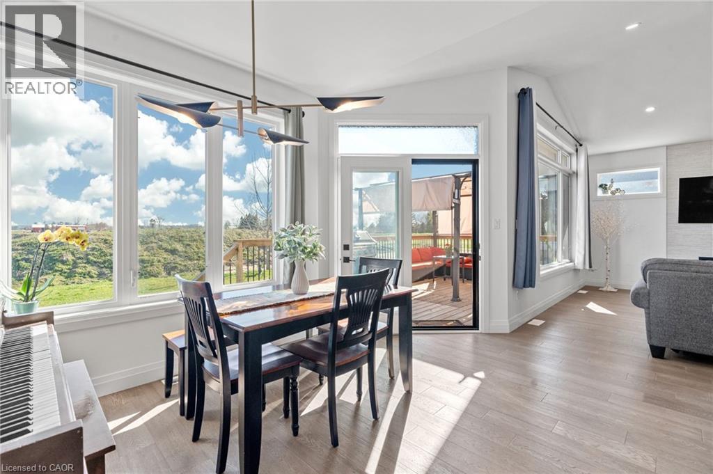 155 Mcleod Street, Parkhill, Ontario  N0M 2K0 - Photo 16 - 40737804