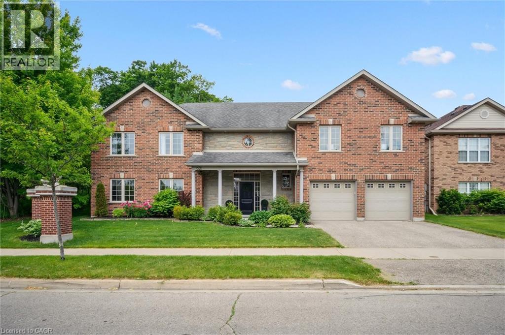 621 Munich Circle, Waterloo, Ontario  N2V 2L6 - Photo 1 - 40739980
