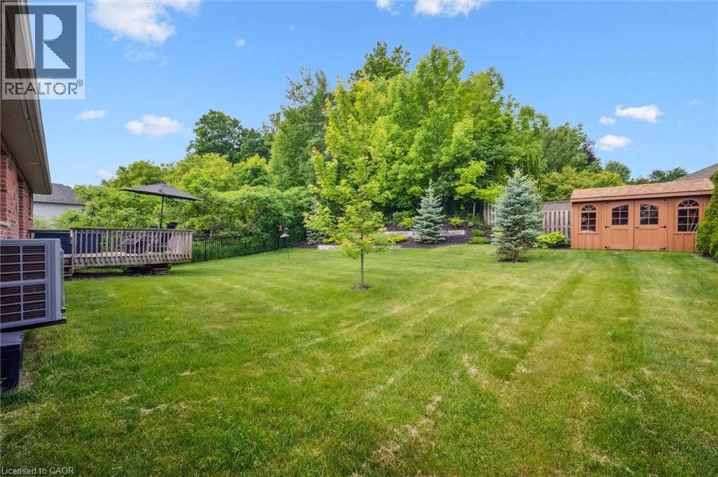 621 Munich Circle, Waterloo, Ontario  N2V 2L6 - Photo 35 - 40739980