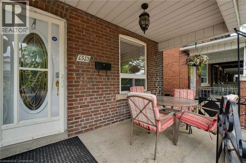 Property at 1315 LANSDOWNE Avenue image 5