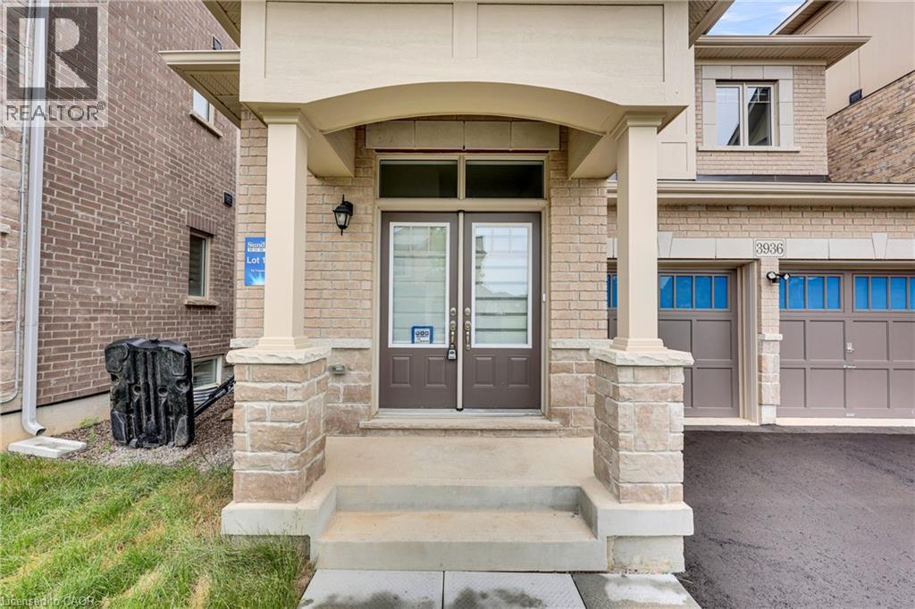 3936 Leonardo Street, Burlington, Ontario  L7M 0Z8 - Photo 1 - 40741350