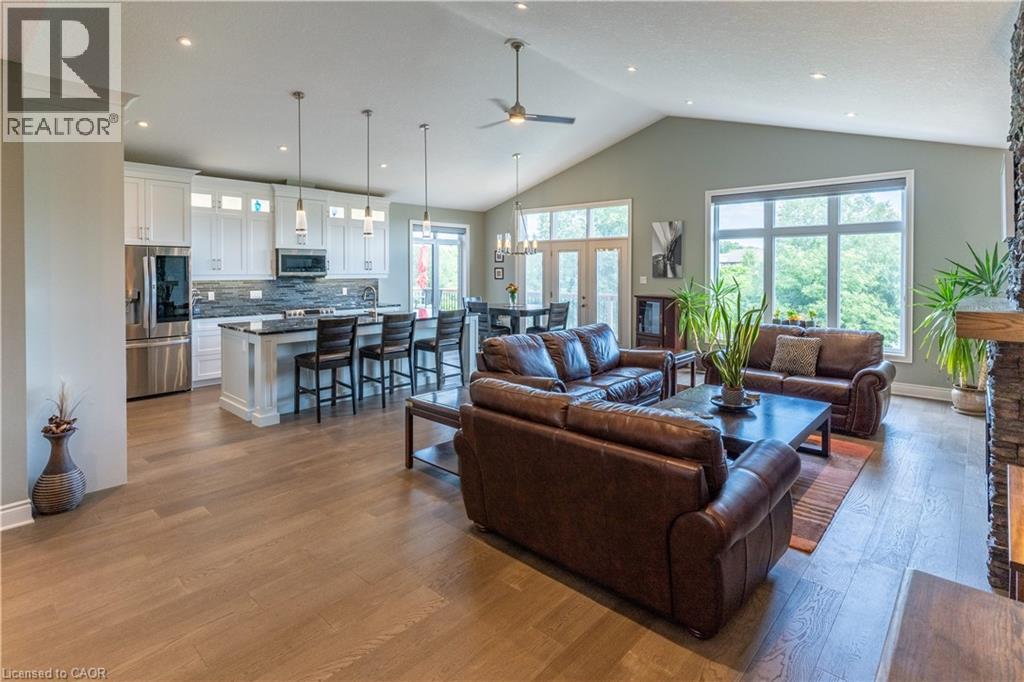 147 Robin Ridge Drive, Belmont, Ontario  N0L 1B0 - Photo 14 - 40744699