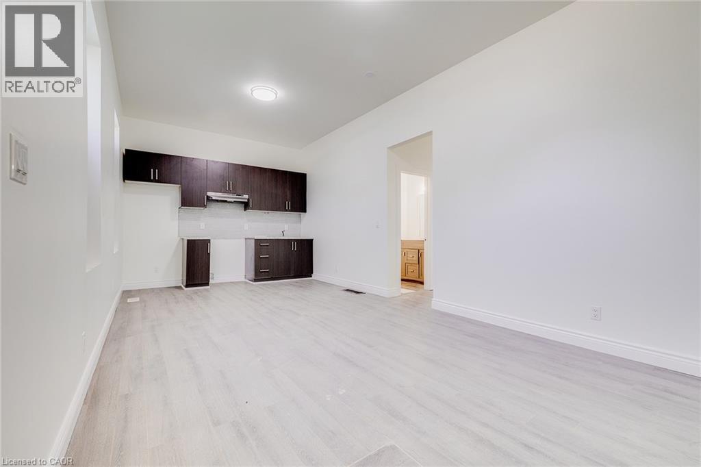 445 Hamilton Road, London, Ontario  N5Z 1S2 - Photo 10 - 40744957