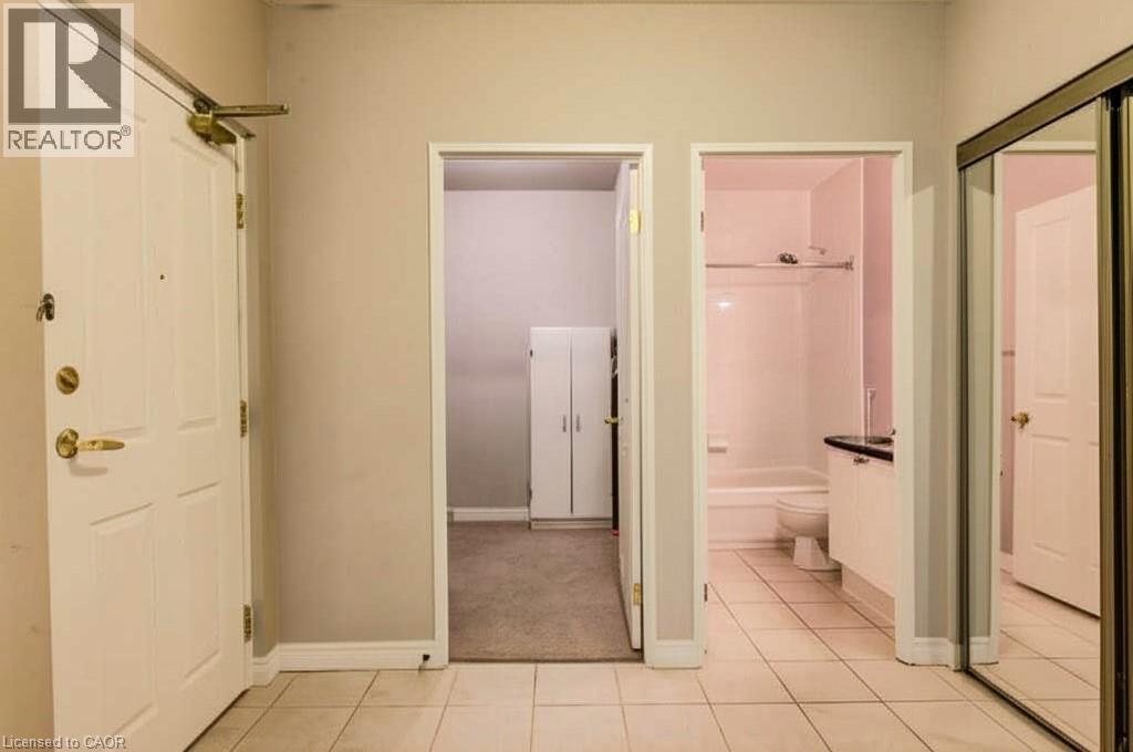 255 Keats Way Unit# 607, Waterloo, Ontario  N2L 6N6 - Photo 4 - 40746013