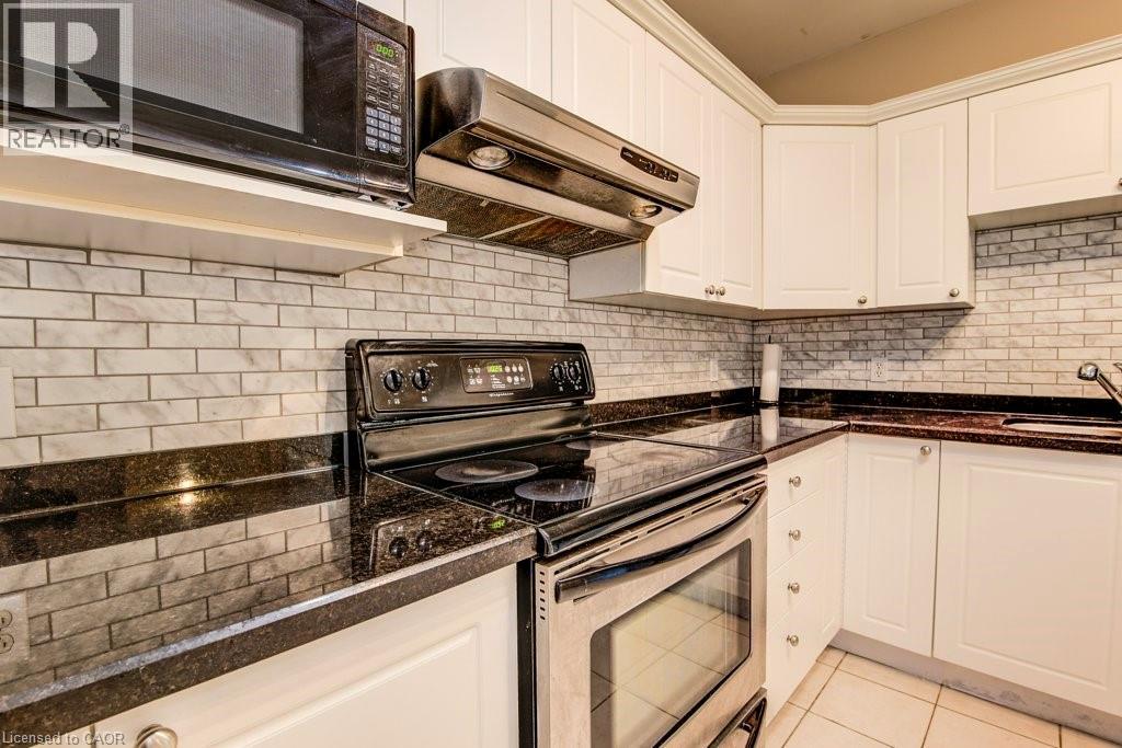 255 Keats Way Unit# 607, Waterloo, Ontario  N2L 6N6 - Photo 13 - 40746013