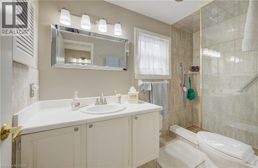 457 Stillmeadow Circle, Waterloo, Ontario  N2L 5M1 - Photo 26 - 40748477