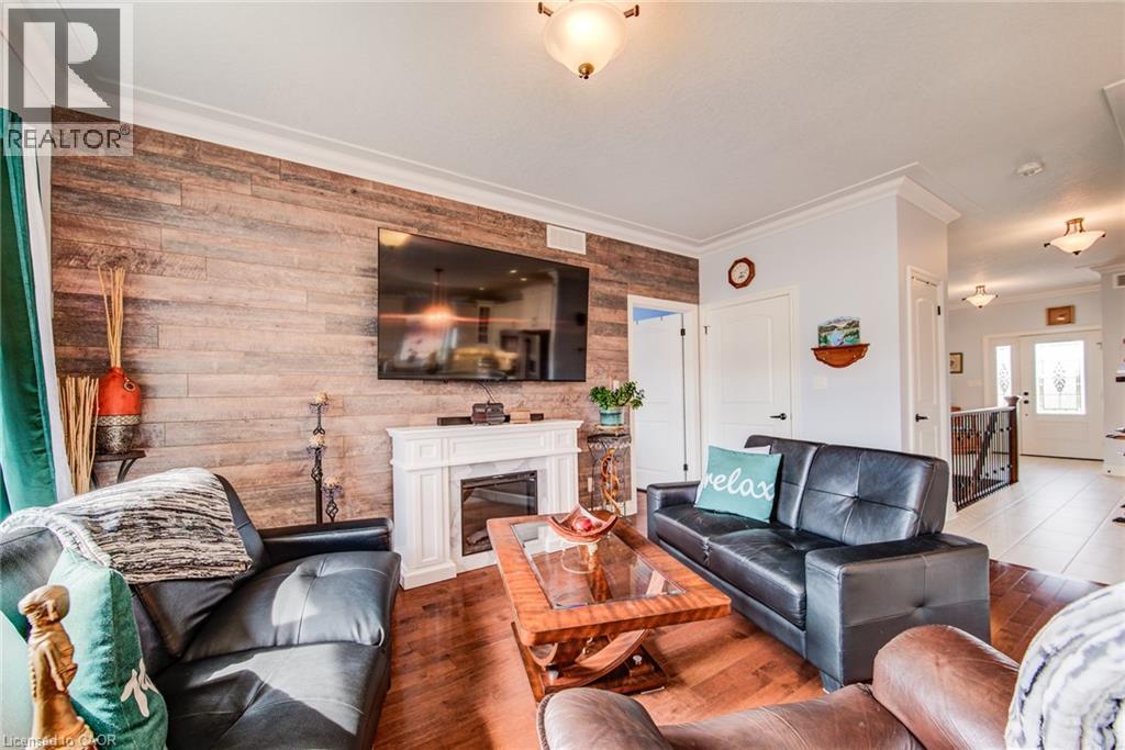 6 Brown Street S, Clifford, Ontario  N0G 1M0 - Photo 16 - 40750325