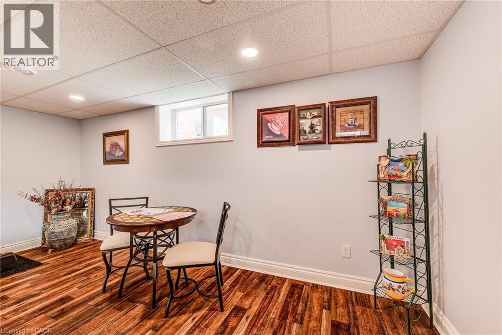 6 Brown Street S, Clifford, Ontario  N0G 1M0 - Photo 32 - 40750325