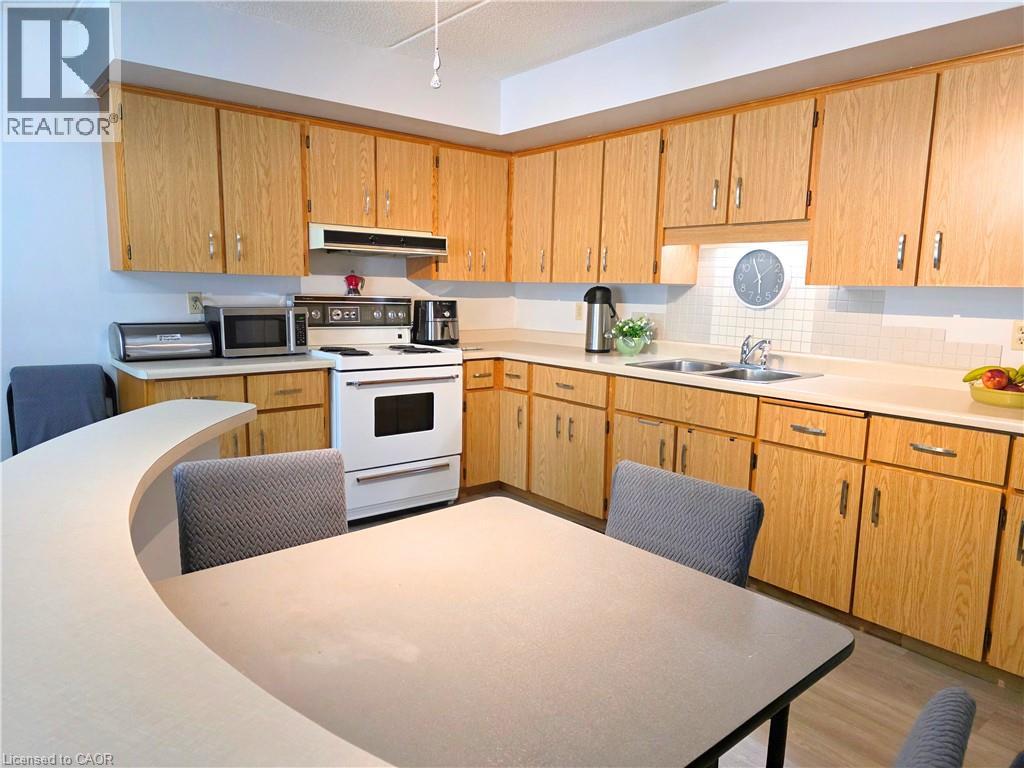 384 Erb Street W Unit# 102, Waterloo, Ontario  N2L 1W6 - Photo 15 - 40751324