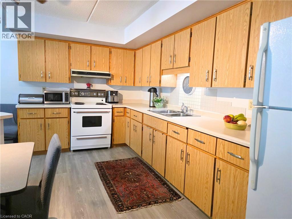 384 Erb Street W Unit# 102, Waterloo, Ontario  N2L 1W6 - Photo 17 - 40751324