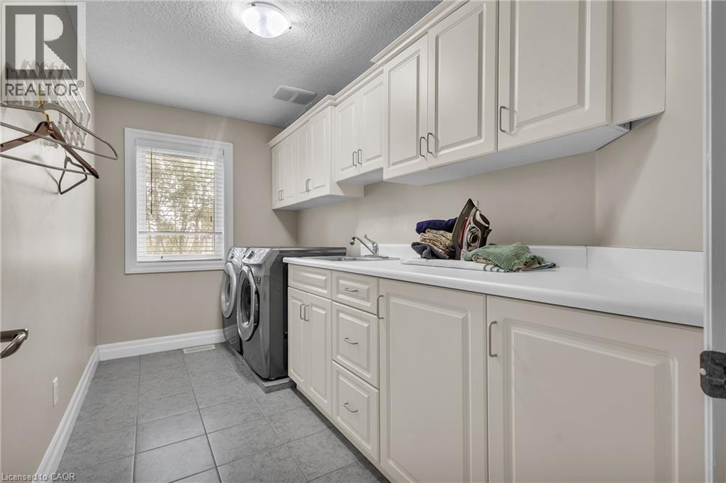 224 Paige Place, Kitchener, Ontario  N2K 4P5 - Photo 34 - 40755058